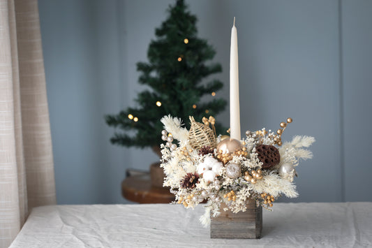 White & Gold Candle Centerpiece