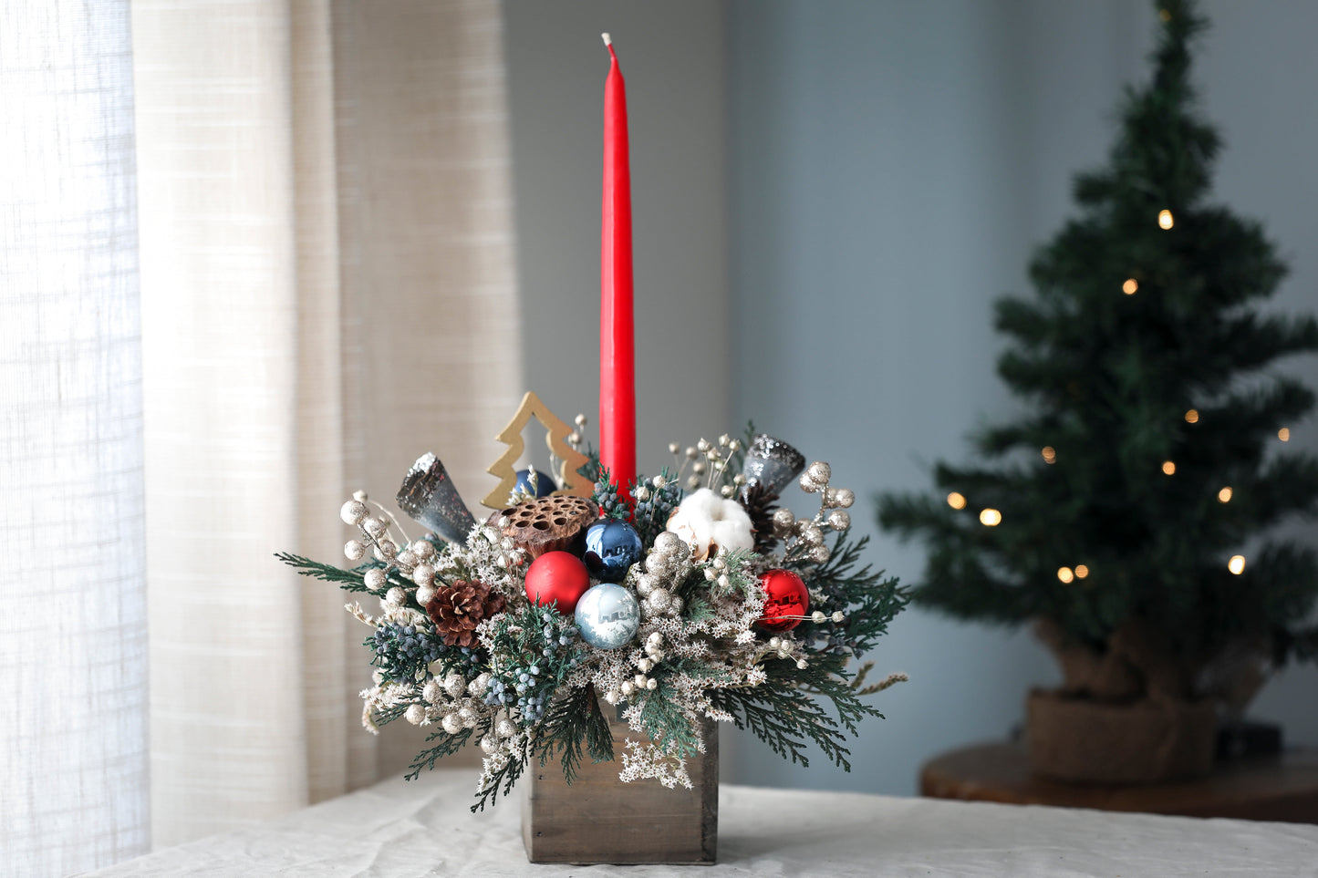 Ornaments Candle Centerpiece
