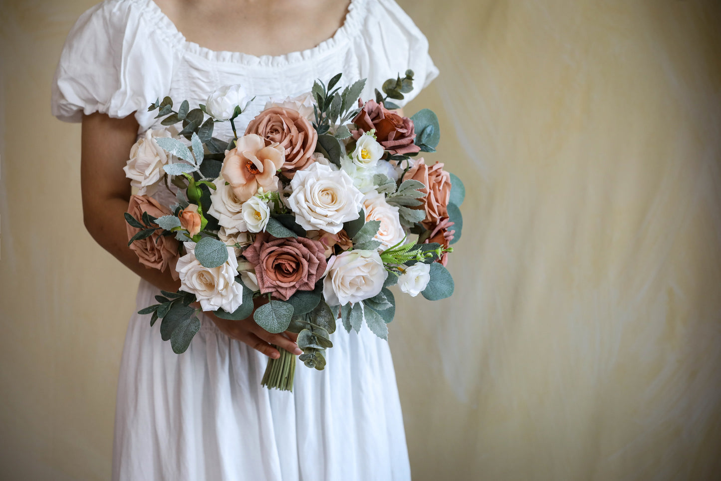 Neutral Color Bouquet