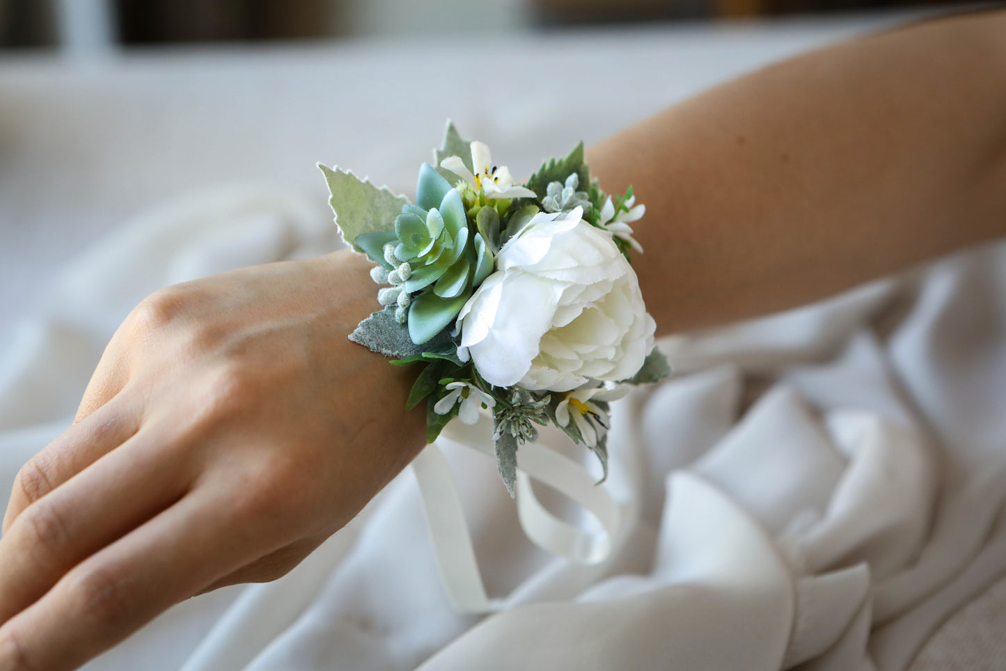 White Ranunculus Bouquet