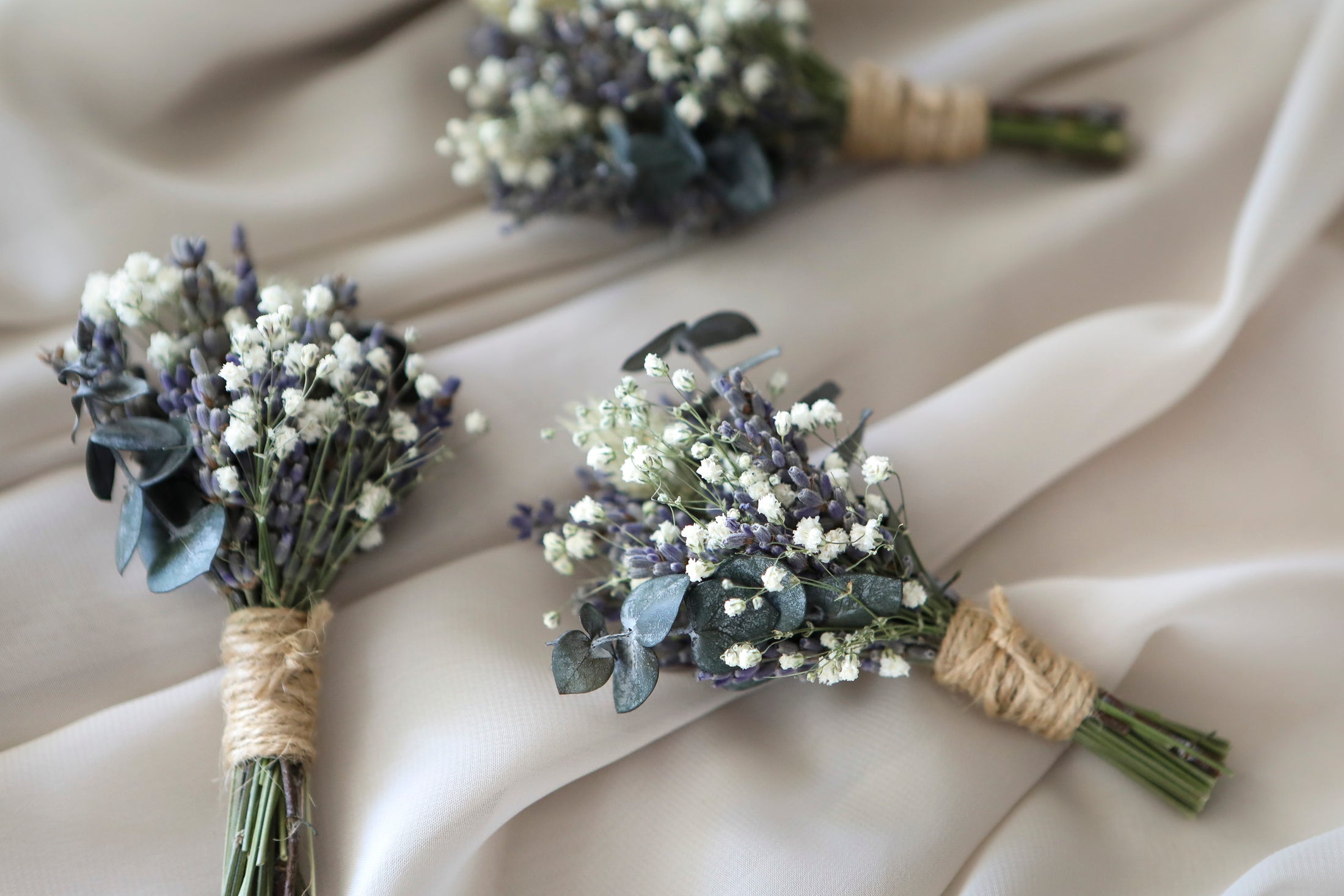 Sage Green Bouquet – Heavenpartyflowers