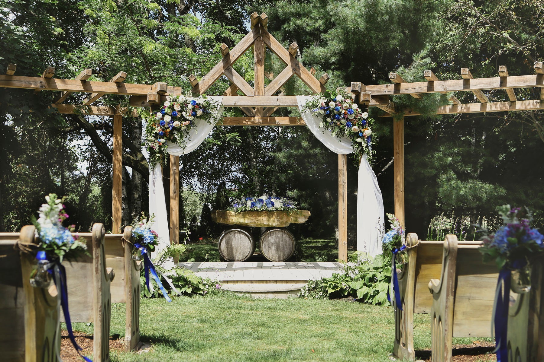 Real Weddings by Heaven Flowers