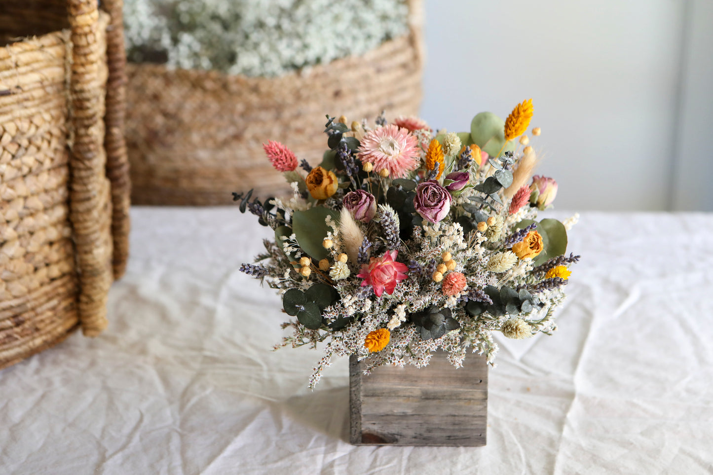 eucalyptus and succulent centerpiece Dried Roses & Eucalyptus Centerpiece – Heavenpartyflowers